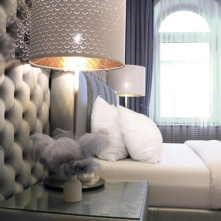 Apartment Luxury Centre Located เคียฟ ภายนอก รูปภาพ