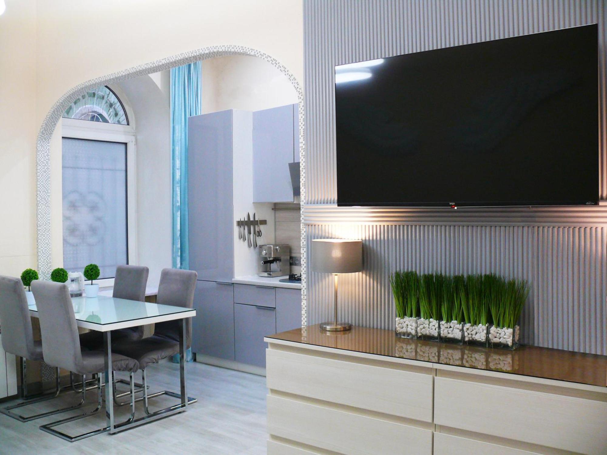 Apartment Luxury Centre Located เคียฟ ภายนอก รูปภาพ