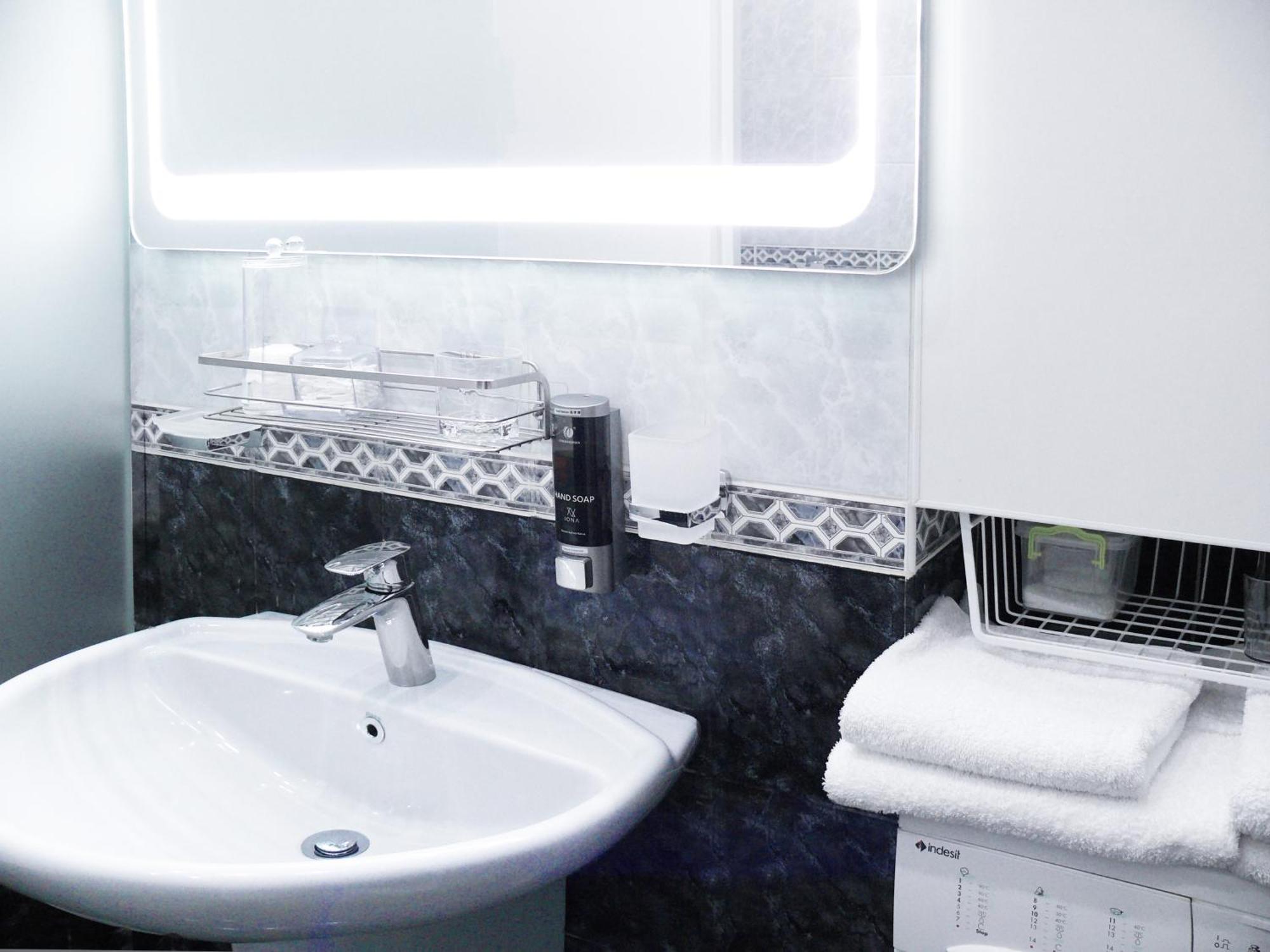 Apartment Luxury Centre Located เคียฟ ภายนอก รูปภาพ